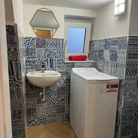 Casa Pugliano - * إيركولانو